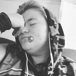 Meet your Posher, Daemonium